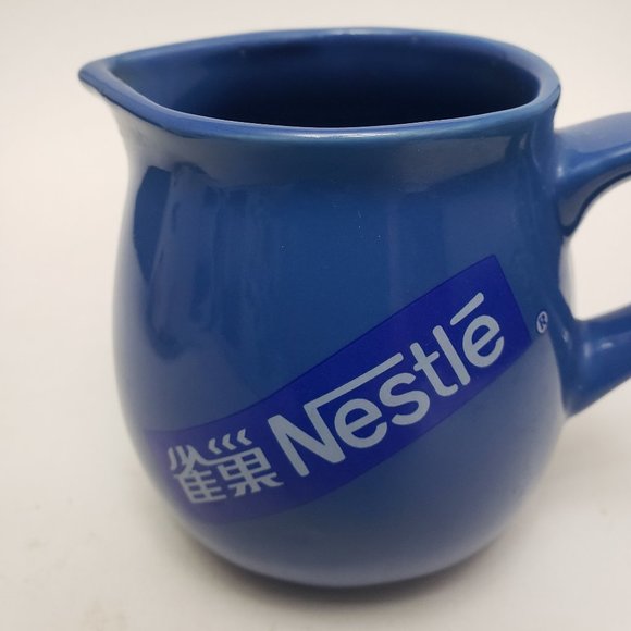 Nestle special edition creamer from 2002 - Picture 2 of 7